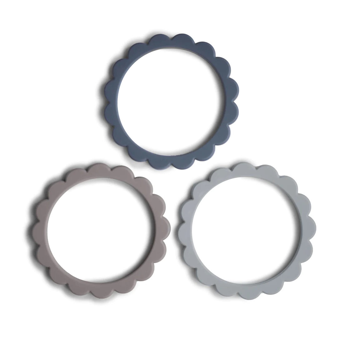 Прорезыватели Mushie Flower Bracelet, 3 шт. - Dove Gray/Steel/Stone