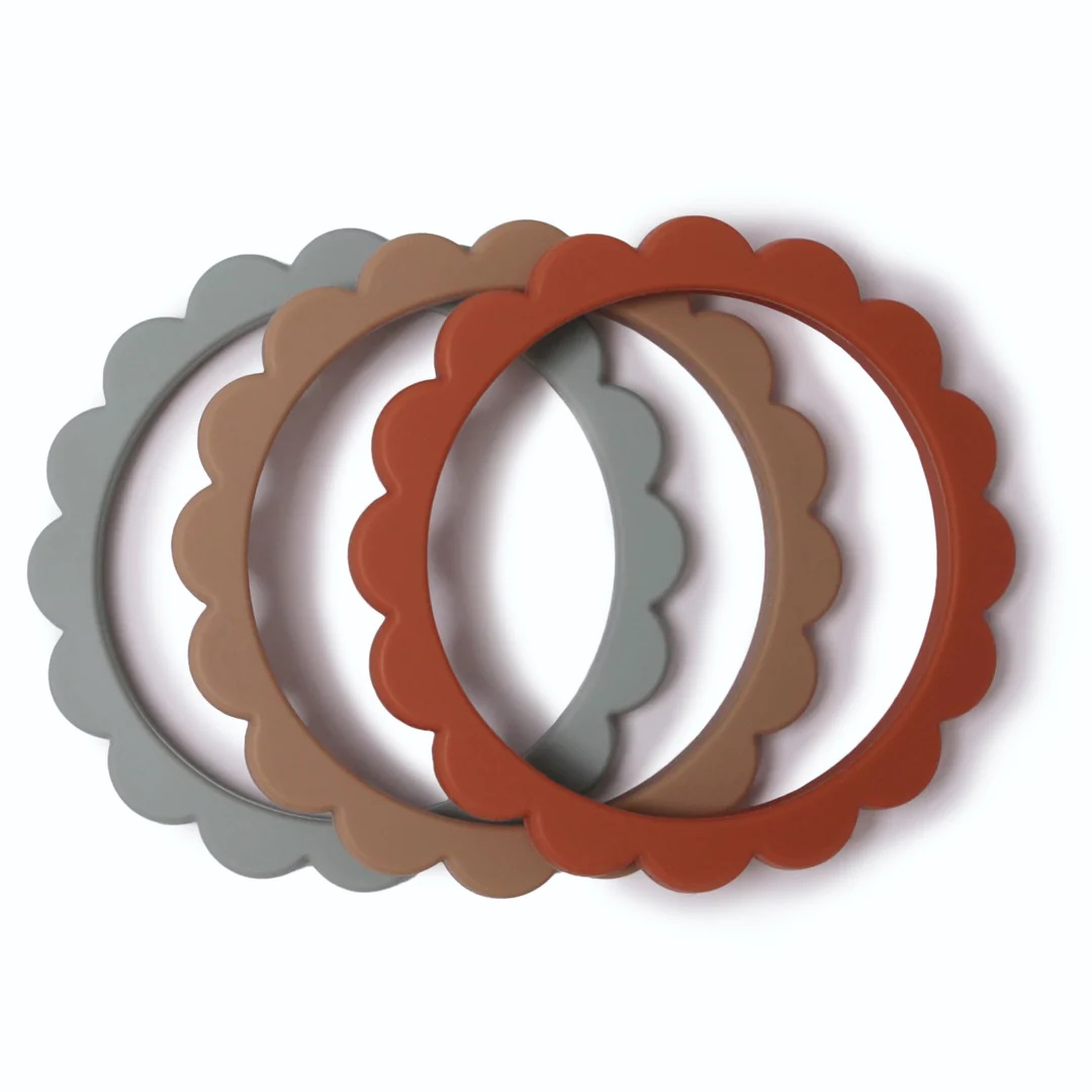 Прорезыватели Mushie Flower Bracelet, 3 шт. - Cambridge Blue/Clementine/Natural