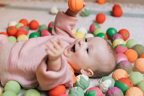 Fruit Salad Baby Sensory Balls, набор тактильных мини-мячиков «Фруктовый салат»