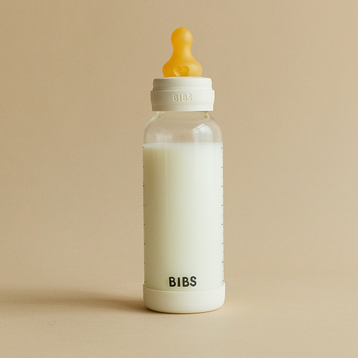 Стеклянная бутылочка для кормления с латексной соской, средний поток BIBS - Ivory, 240 мл